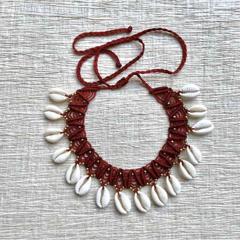 SUMMER Collier Cauris - Cliquez pour voir les différentes couleurs