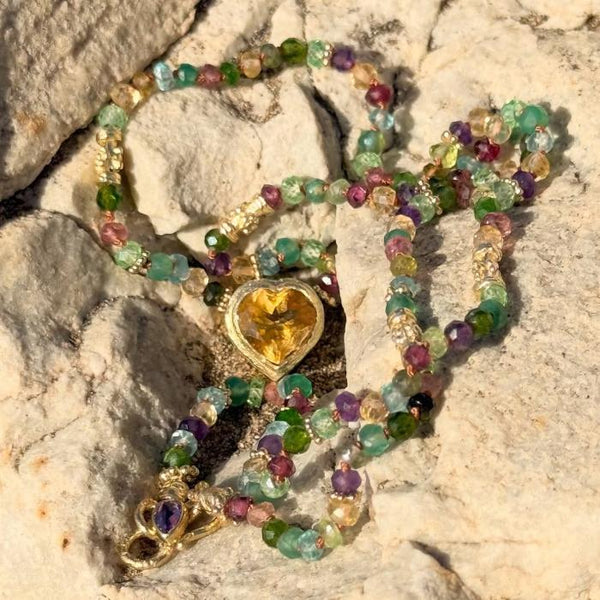 AMOUR Collier Coeur Citrine et Améthyste, perles en pierres multicolores, argent plaqué or