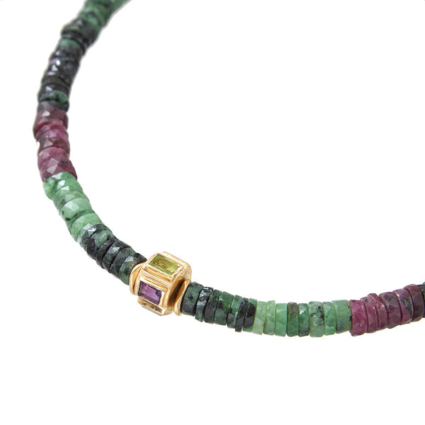 ANILA Collier Rubis Zoisite facetté & perle multi-pierres plaqué or 24 cts