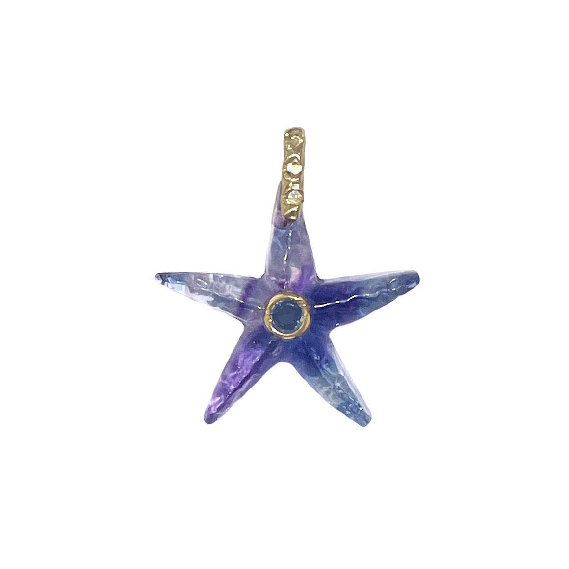 CHARM ETOILE DE MER Fluorite sculptée, Bélière diamant, argent plaqué or 24 cts