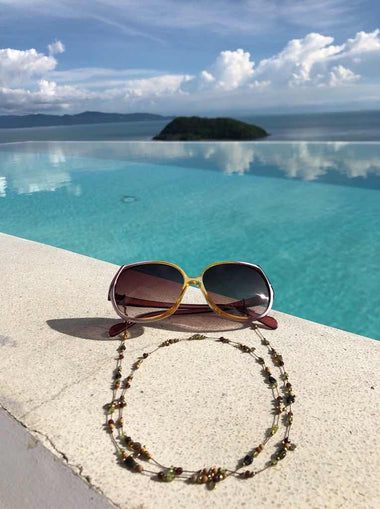 HOLIDAY Chaîne de lunettes Opales Péridots Grenats