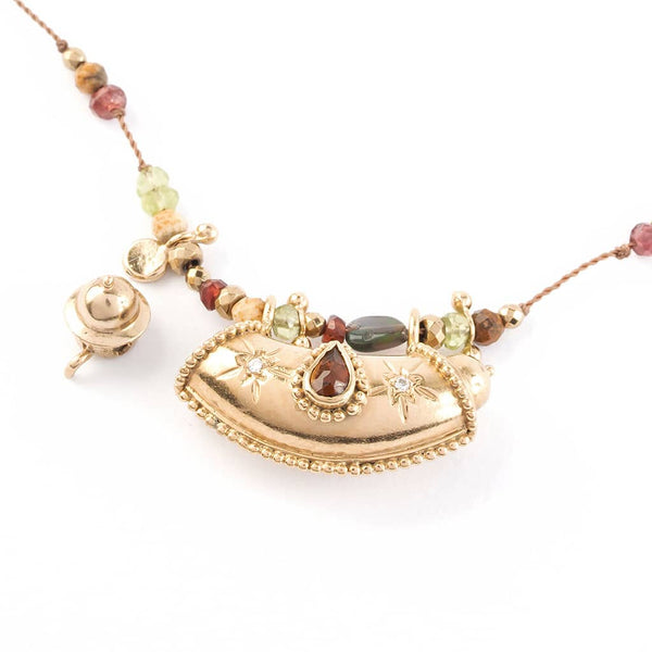 MANTRA Collier Argent plaqué Or Grenat et Opales