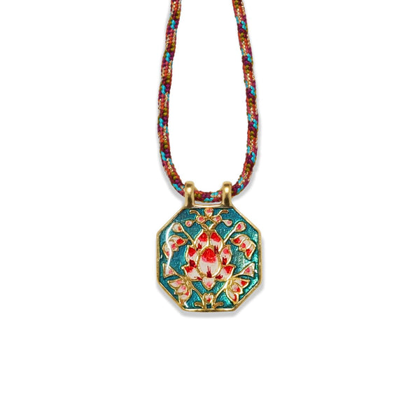 NAVRATTAN Collier Réversible Emeraude, Argent plaqué Or, cordon de soie