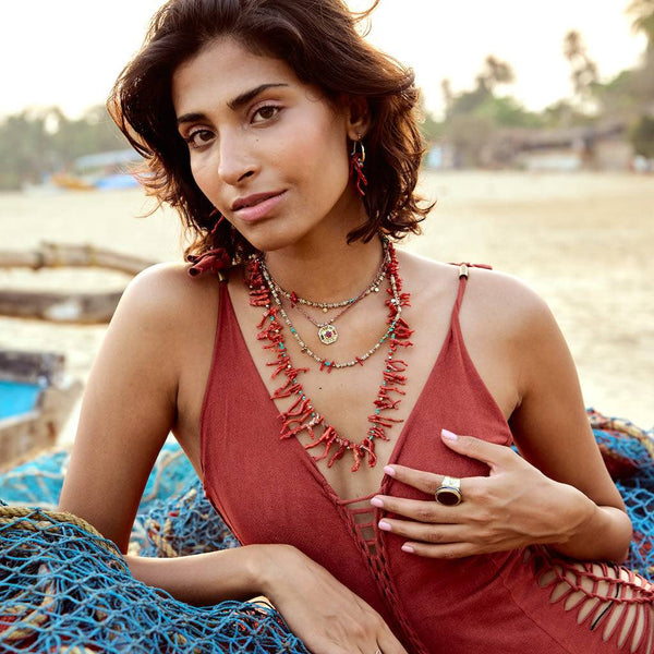 SAND Sautoir ou Collier 2 tours Turquoise, Corail bambou, Coquillage