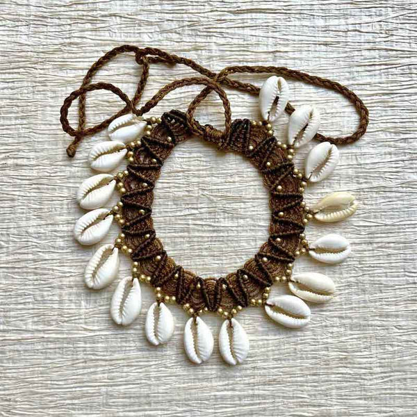 SUMMER Collier Cauris - Cliquez pour voir les différentes couleurs