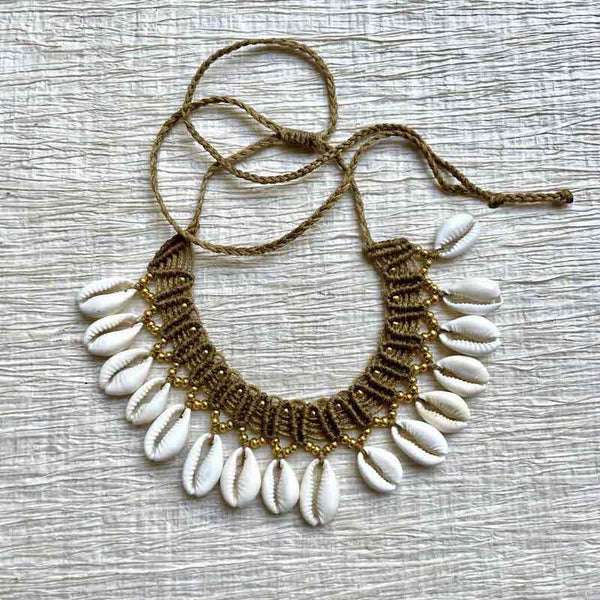 SUMMER Collier Cauris - Cliquez pour voir les différentes couleurs