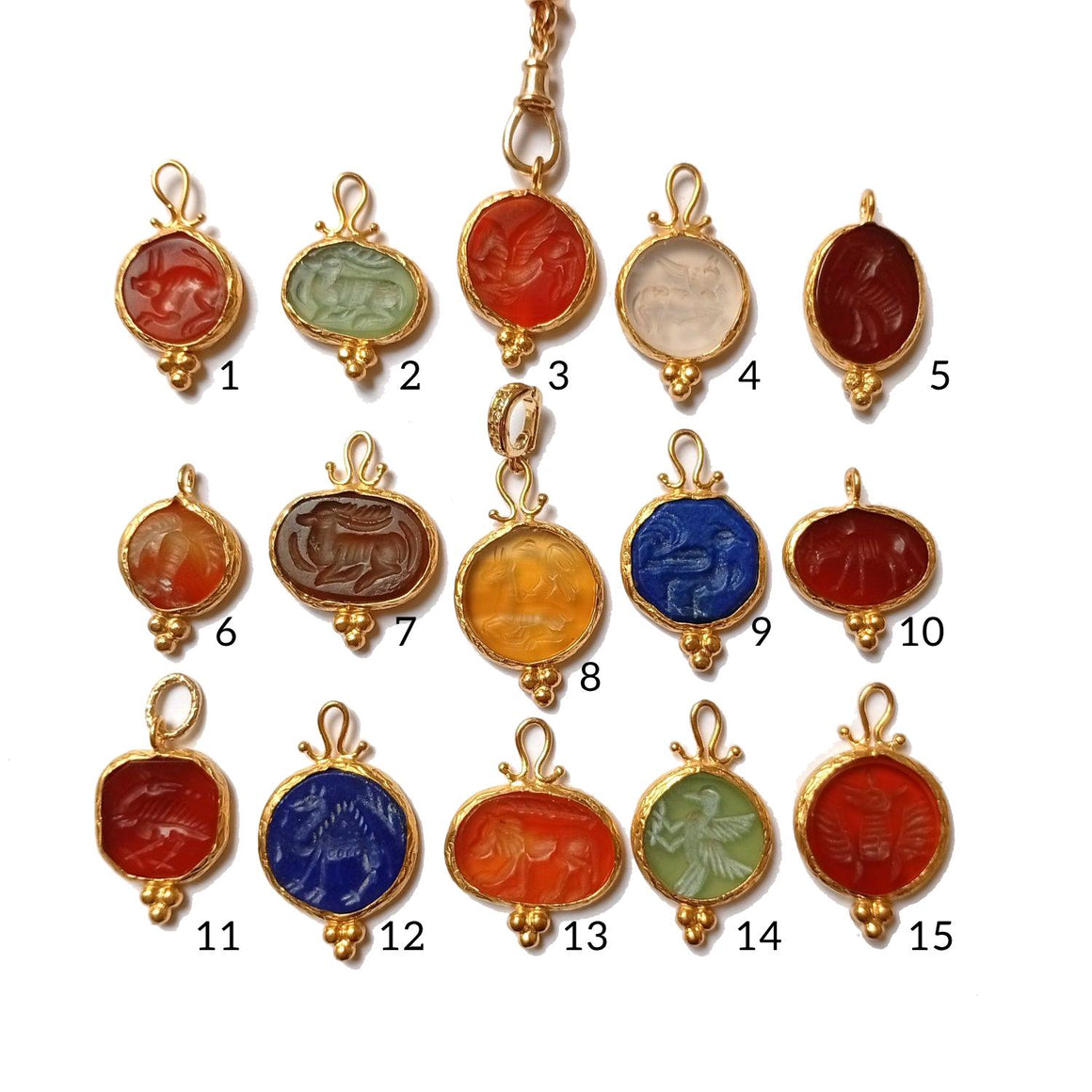 INTAGLIO Pendentif en pierre à Intaille, bélière au choix