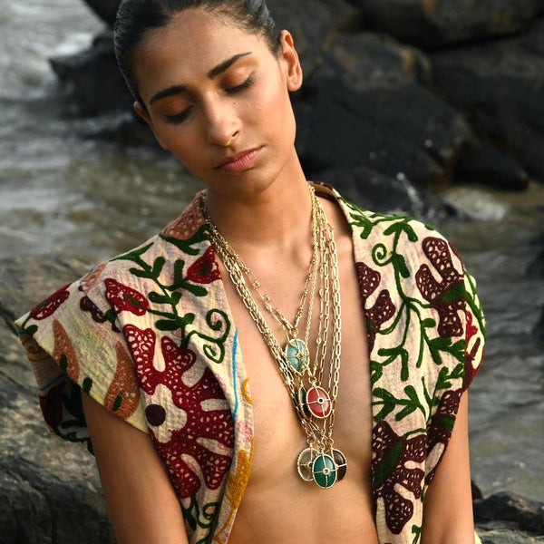 OCTAVE Collier Lapis lazuli - chaîne torsadée dorée 24 cts