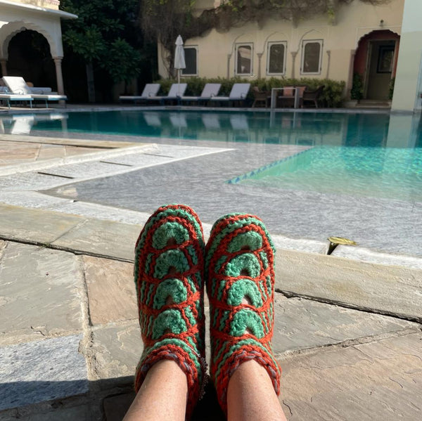 Chaussons en laine, plusieurs coloris disponibles