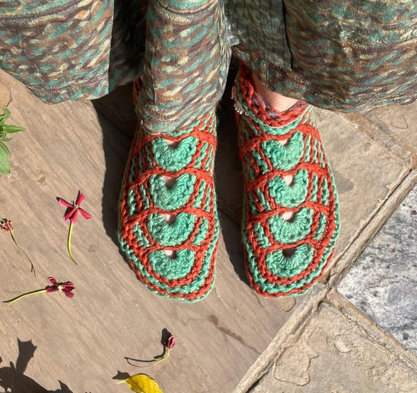 Chaussons en laine, plusieurs coloris disponibles